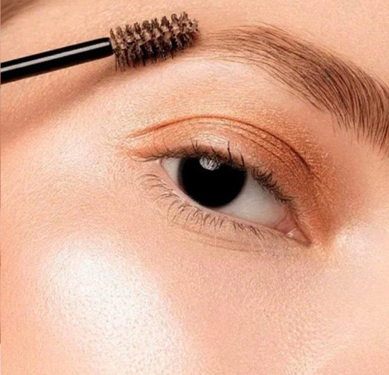 eyebrow-makeup-e1757661896285