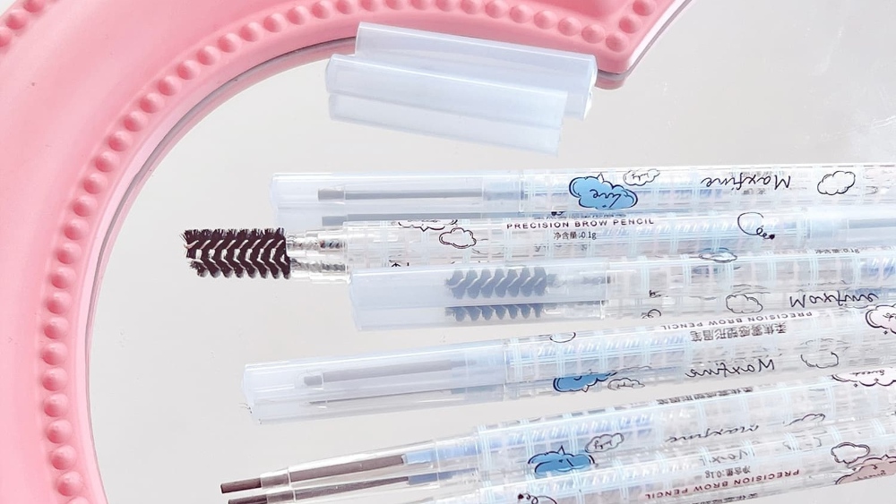 How to Choose a Thin Eyebrow Pen for Natural, Fluffy Brows Without Looking Overdrawn