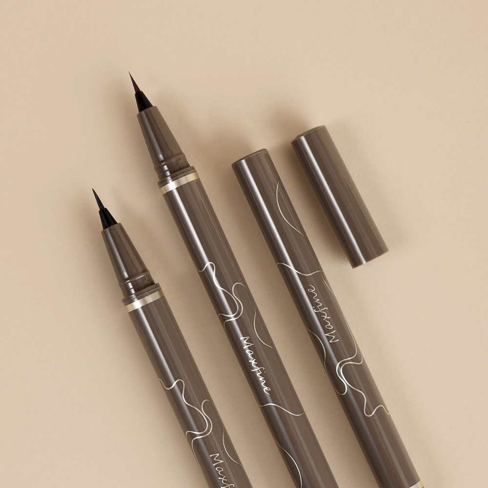0.01mm Liquid Eyeliner (1)