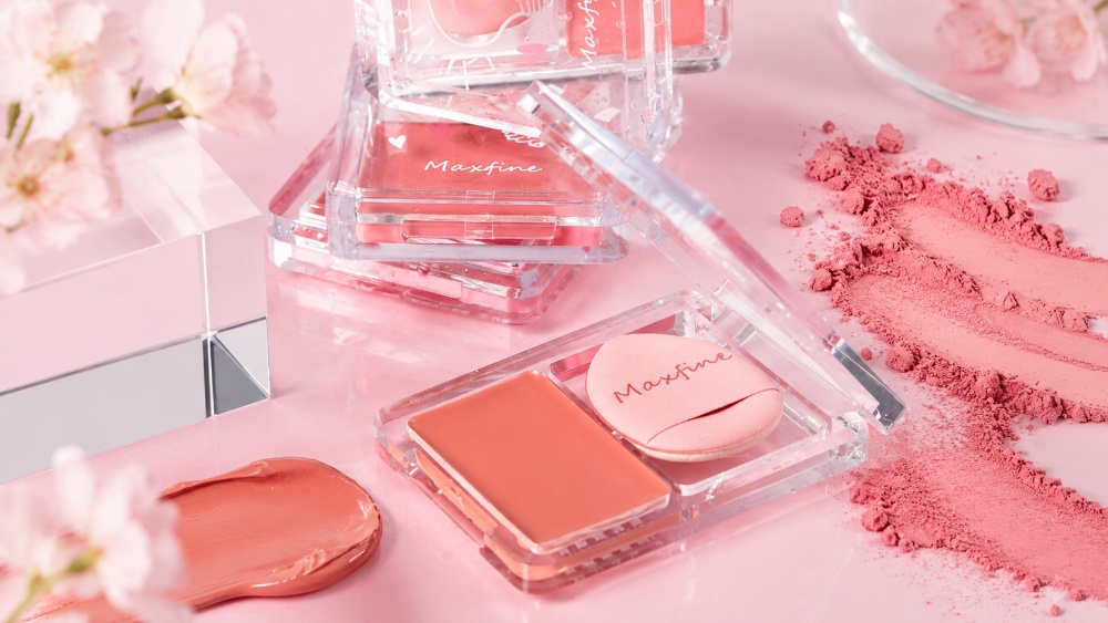 Cream Blush vs Powder Blush: Which Texture Fits Modern Beauty Brands