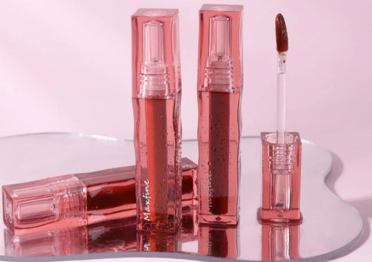 Lip Stain 2.0 Peel-Off Tint vs Mousse Tint vs Staining Lip Oil for Private Labels